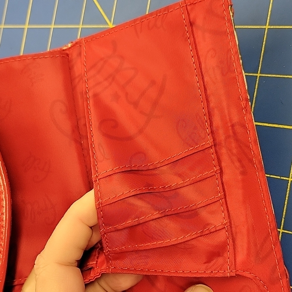 Vera Bradley Frill Pleather Wallet Floral 4 x 6 - Picture 10 of 12